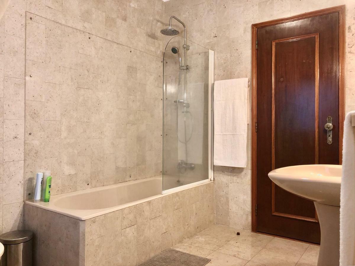 Vmo Apartment 빌다도콘데 외부 사진